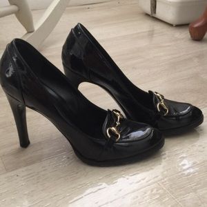 Gucci patent leather heels